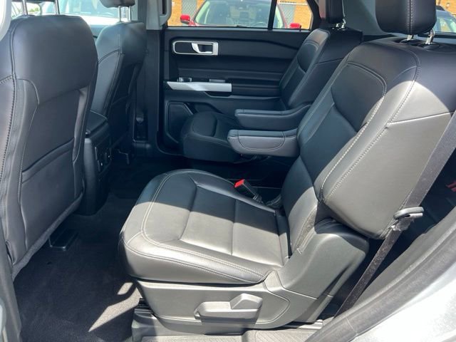 Certified 2024 Ford Explorer XLT w/ Equipment Group 202A AWD/4WD image 20