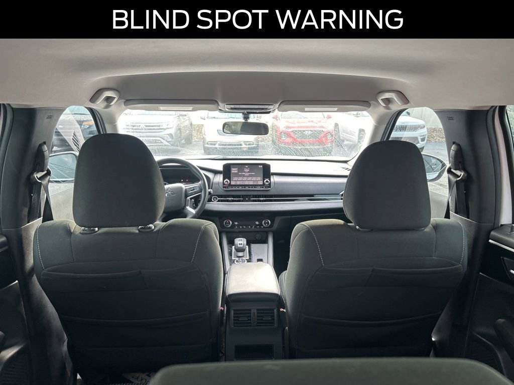 Used 2022 Mitsubishi Outlander ES AWD/4WD image 14