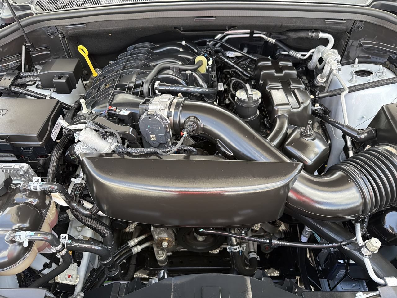 Used 2024 Dodge Durango GT RWD image 11