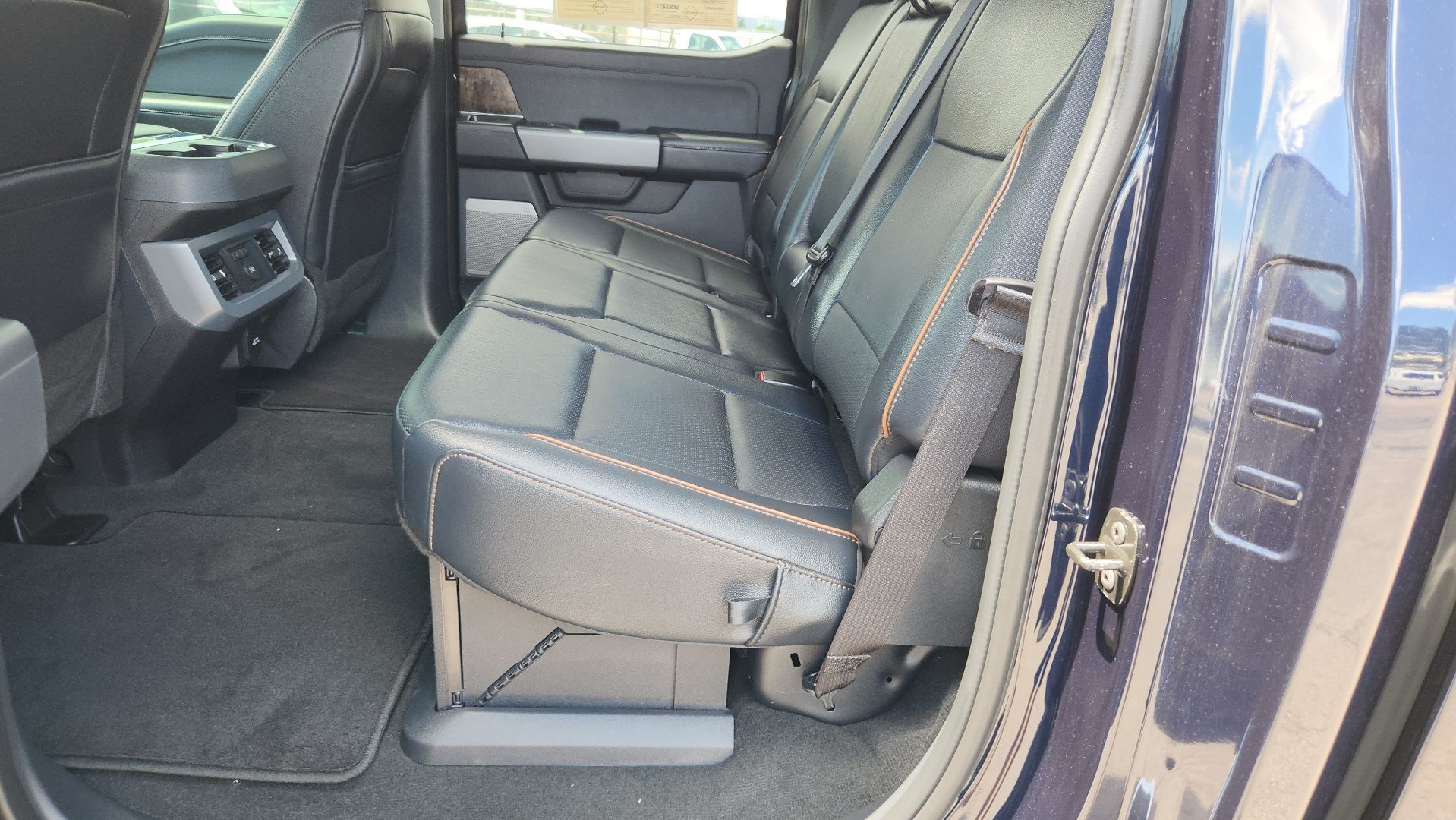 Certified 2025 Ford F250 Lariat AWD/4WD image 20