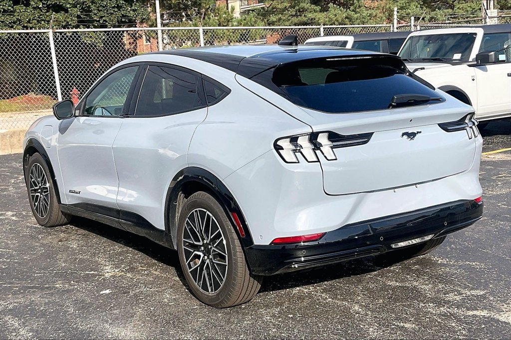 Certified 2024 Ford Mustang Mach-E Premium AWD/4WD image 10