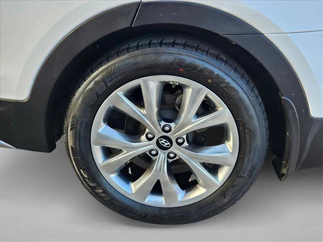 Used 2018 Hyundai Santa Fe Sport FWD image 18
