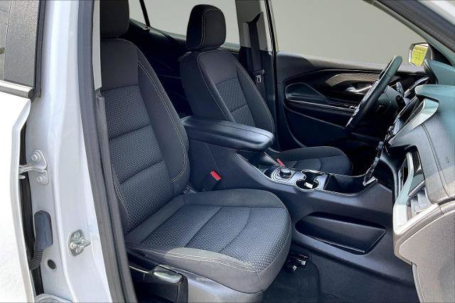 Used 2024 GMC Terrain SLE AWD/4WD image 7