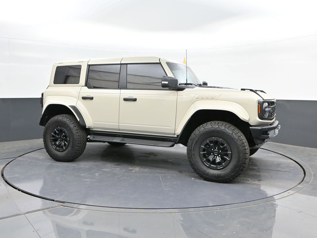 Certified 2025 Ford Bronco Raptor w/ Interior Carbon Fiber Pack AWD/4WD image 17