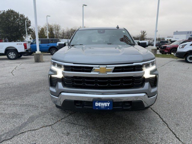 Used 2024 Chevrolet Silverado 1500 LT w/ Work Truck Package AWD/4WD image 2