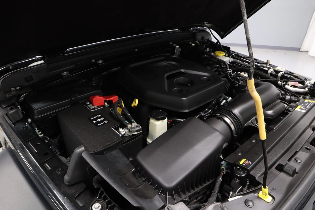 Used 2024 Jeep Wrangler Sport S image 15