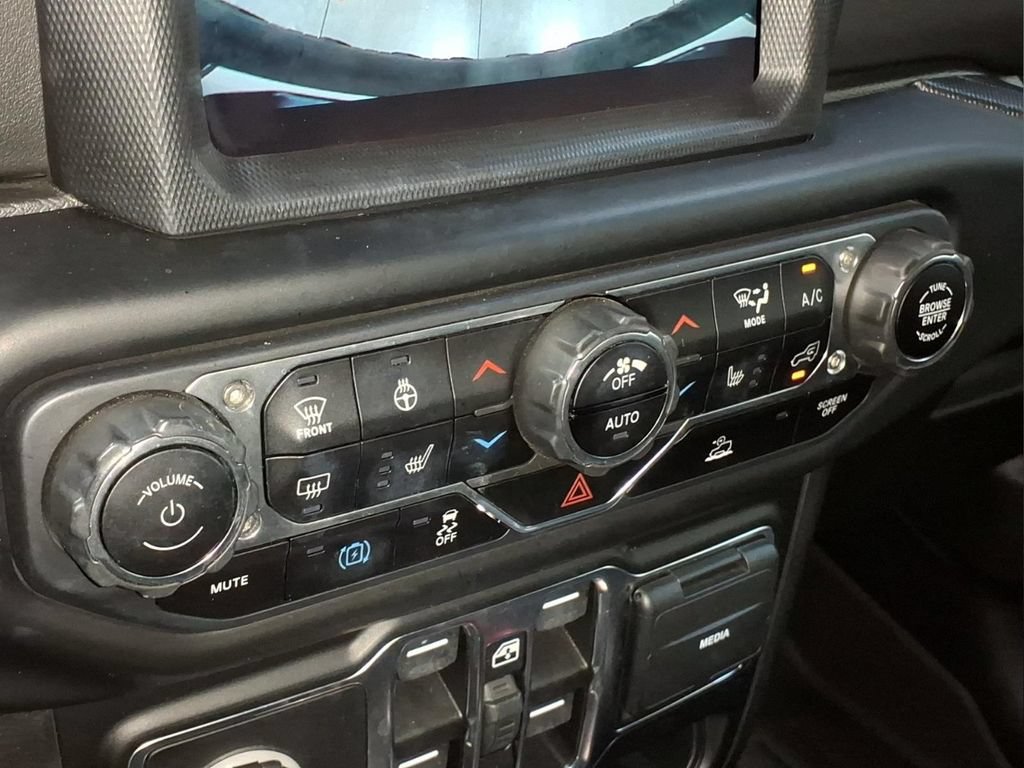 Used 2021 Jeep Wrangler Unlimited Rubicon 4xe w/ Steel Bumper Group AWD/4WD image 9