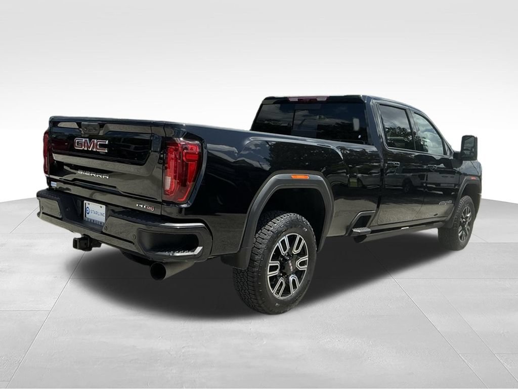 Used 2023 GMC Sierra 3500 AT4 w/ AT4 Premium Plus Package AWD/4WD image 7