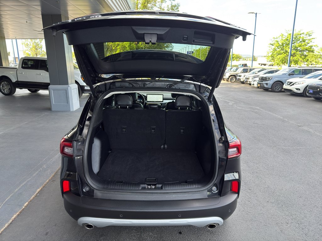 Certified 2024 Ford Escape Platinum AWD/4WD image 6