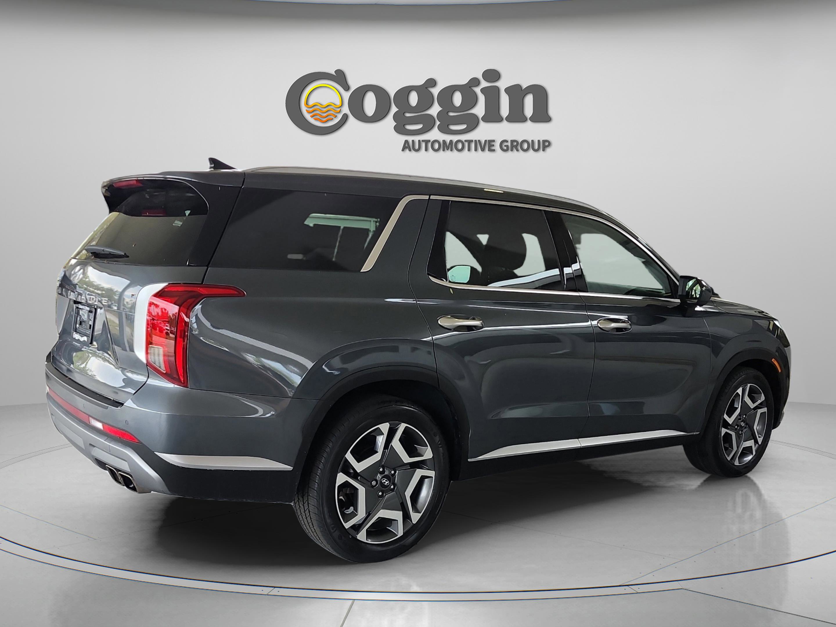 Used 2024 Hyundai Palisade SEL w/ Premium Package image 5