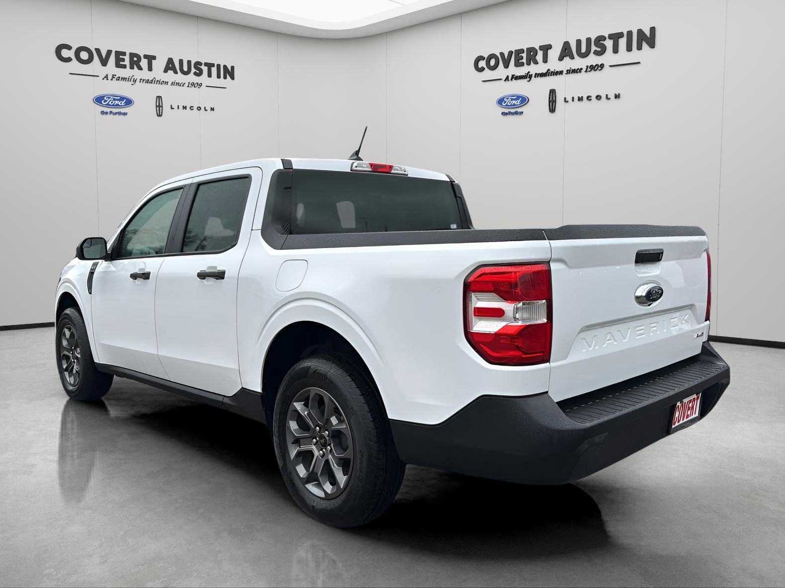 Certified 2024 Ford Maverick XLT w/ Equipment Group 300A Standard image 3