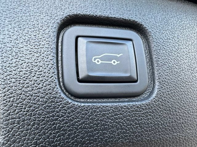 Used 2024 Chevrolet Blazer EV LT AWD/4WD image 12