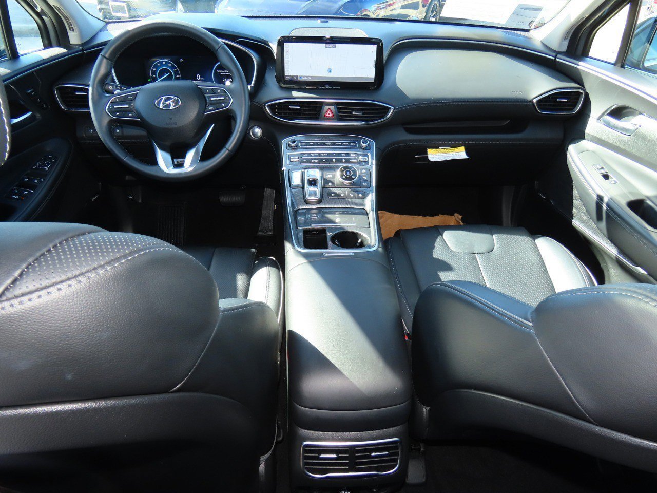 Used 2023 Hyundai Santa Fe Limited w/ Cargo Package image 24