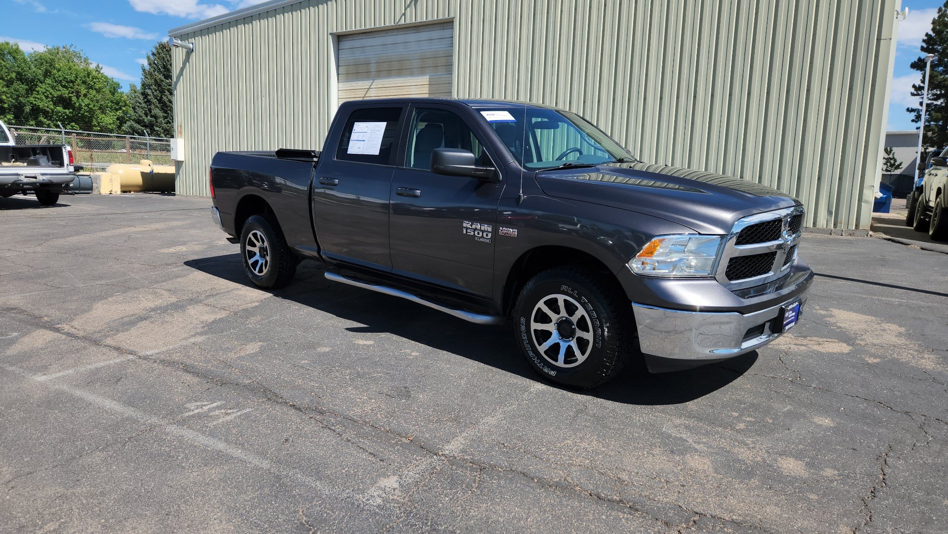 Used 2019 RAM 1500 Classic SLT AWD/4WD image 13