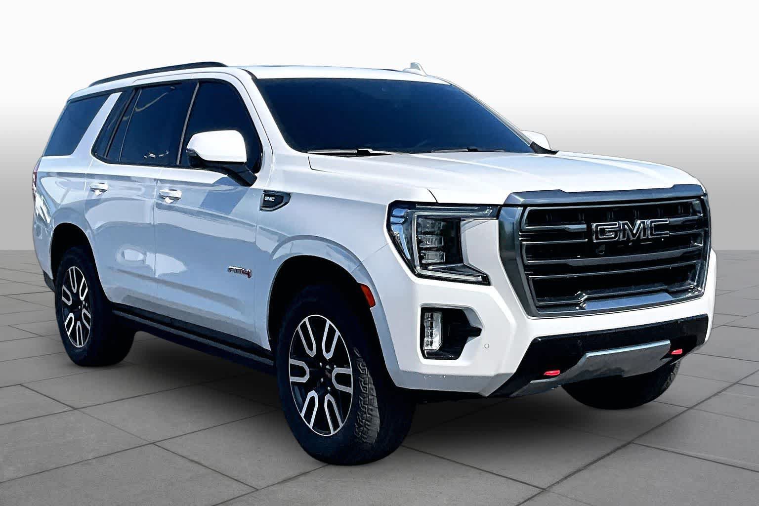 Used 2024 GMC Yukon AT4 w/ AT4 Premium Plus Package AWD/4WD image 3