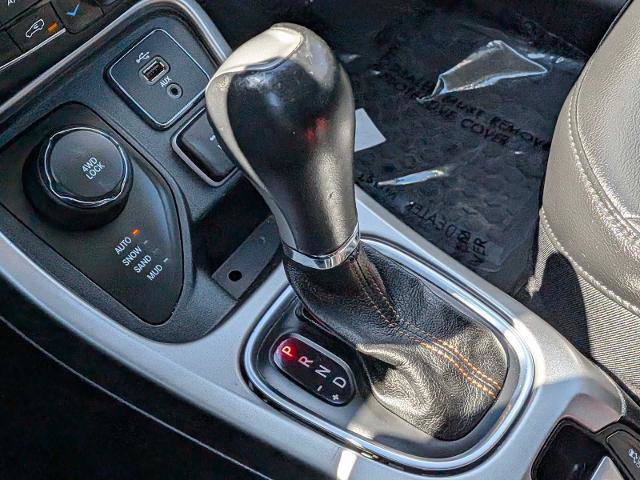 Used 2018 Jeep Compass Latitude w/ Popular Equipment Group AWD/4WD image 29