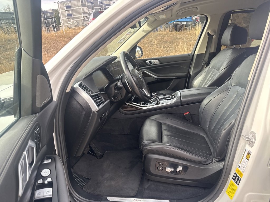 Used 2020 BMW X7 xDrive40i w/ Premium Package image 12