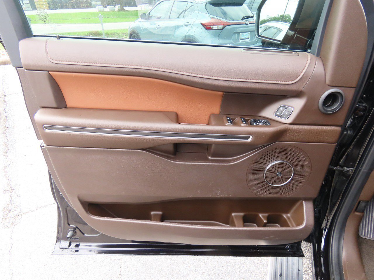 Certified 2024 Ford Expedition King Ranch AWD/4WD image 24