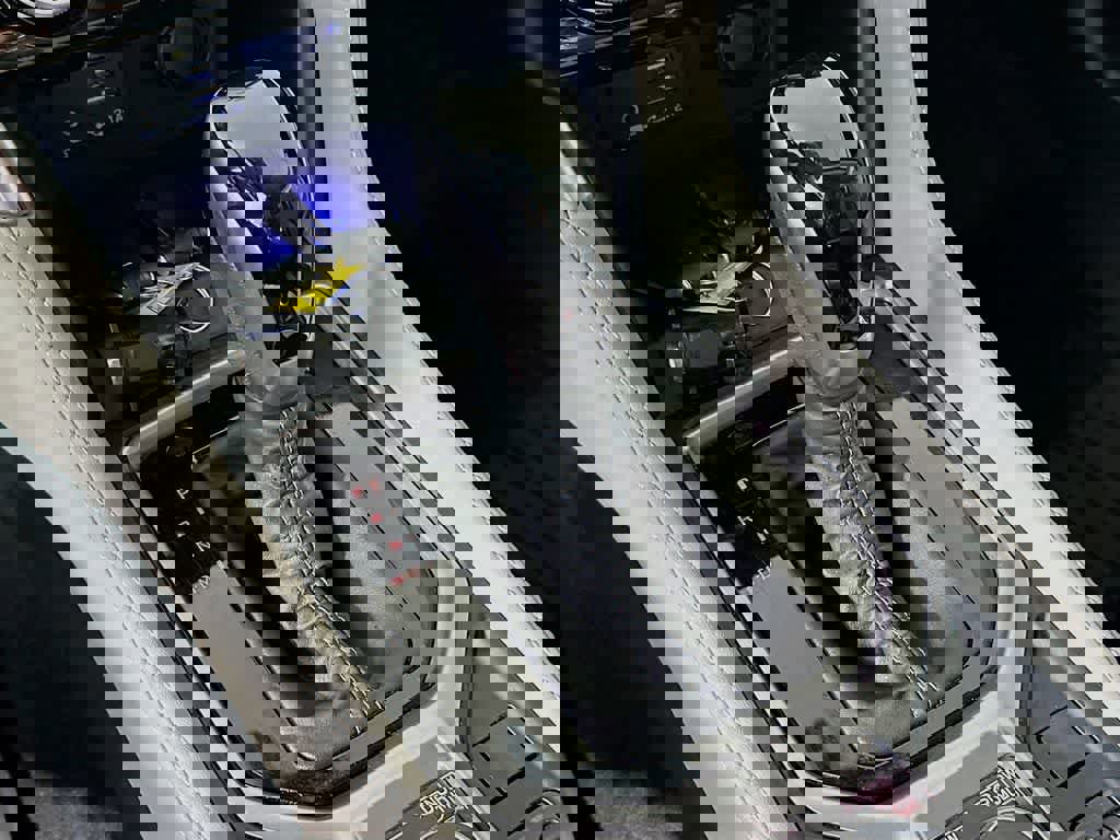 Used 2023 Subaru Forester Limited image 22