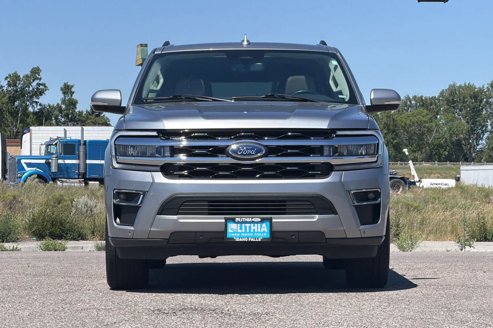 Certified 2024 Ford Expedition Max Limited AWD/4WD image 10