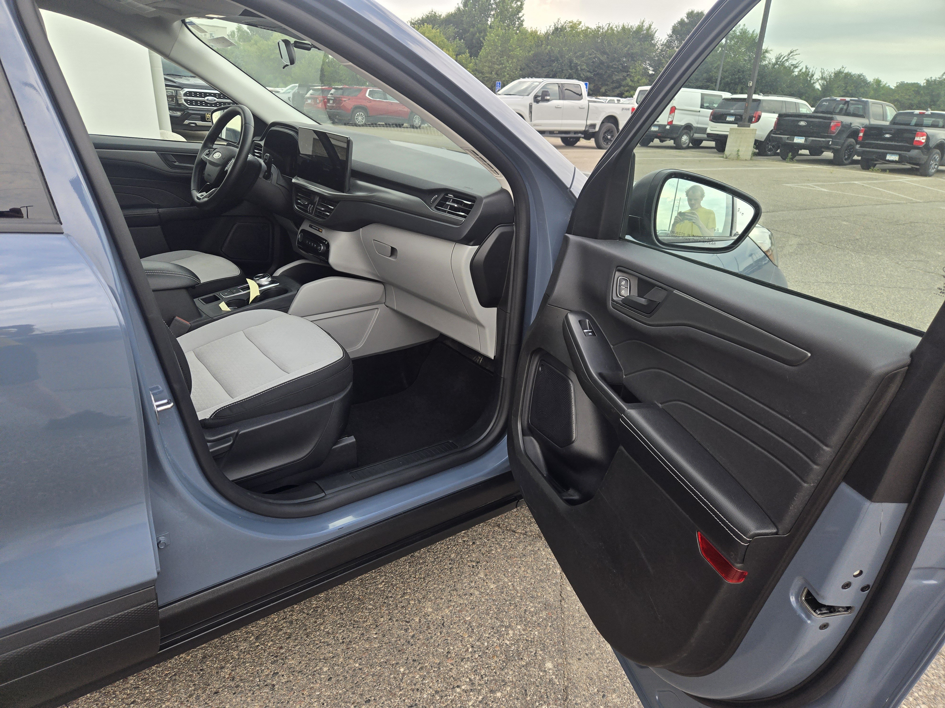 Certified 2024 Ford Escape Active w/ Tech Pack #1 AWD/4WD image 16