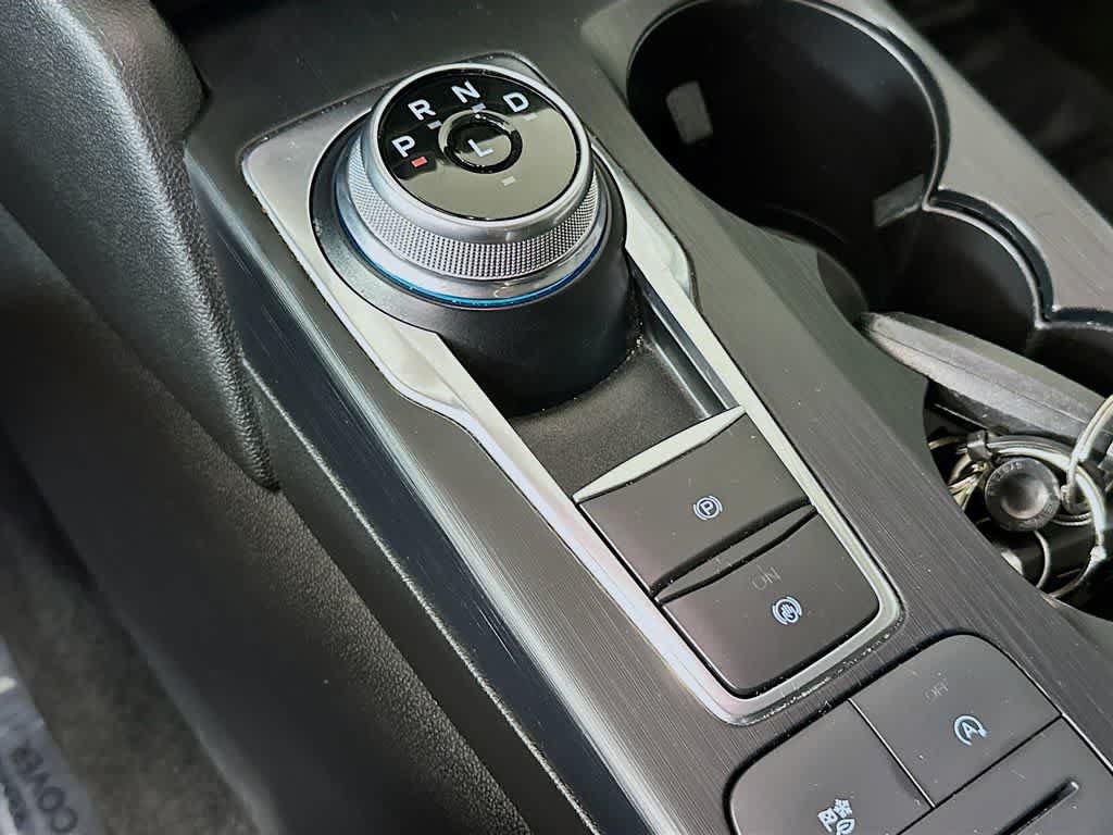 Certified 2022 Ford Escape SE w/ SE Sport Appearance Package FWD image 19