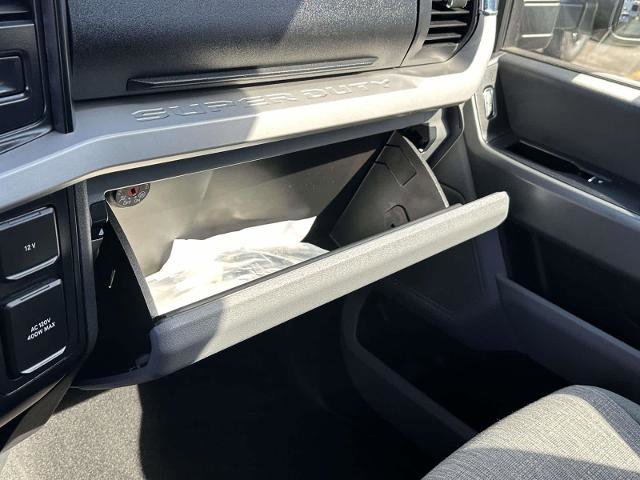 Certified 2024 Ford F250 XLT w/ Snow Plow Prep Package image 34