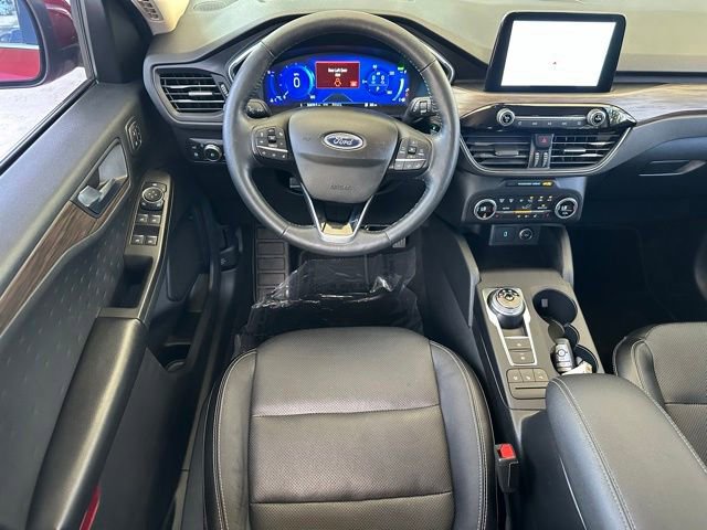 Certified 2020 Ford Escape Titanium FWD image 11