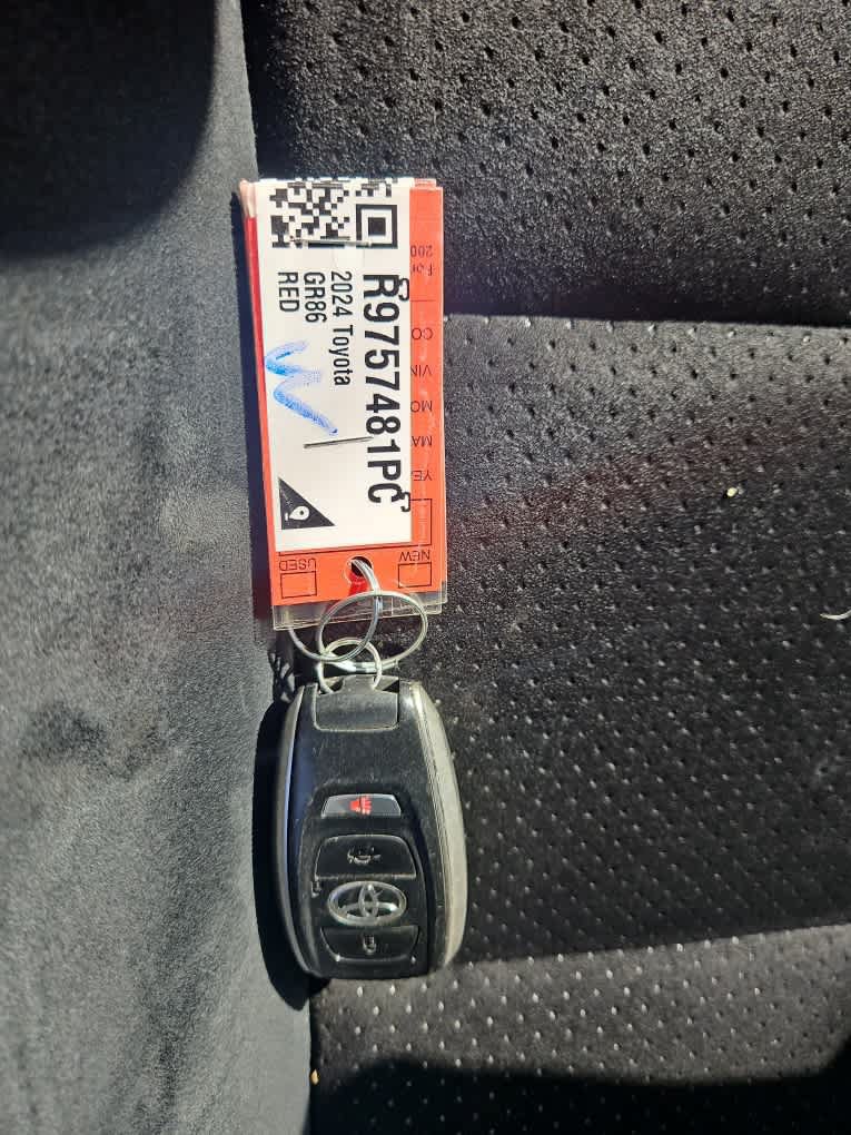 Used 2024 Toyota GR86 Premium RWD image 20