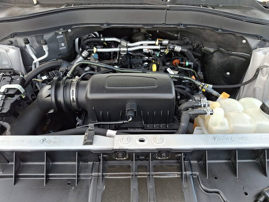Certified 2021 Ford Explorer XLT AWD/4WD image 28