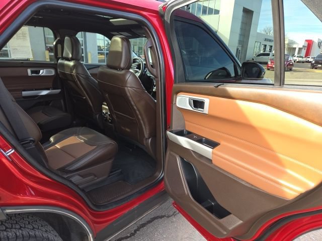 Certified 2024 Ford Explorer King Ranch w/ Technology Package AWD/4WD image 53
