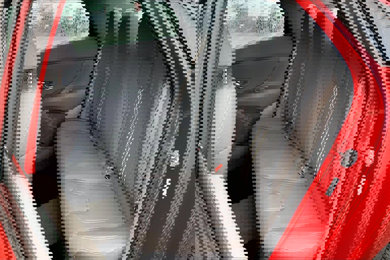 Used 2023 Hyundai Elantra SEL w/ Convenience Package image 18