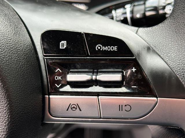 Used 2021 Hyundai Elantra SE w/ Cargo Package FWD image 28