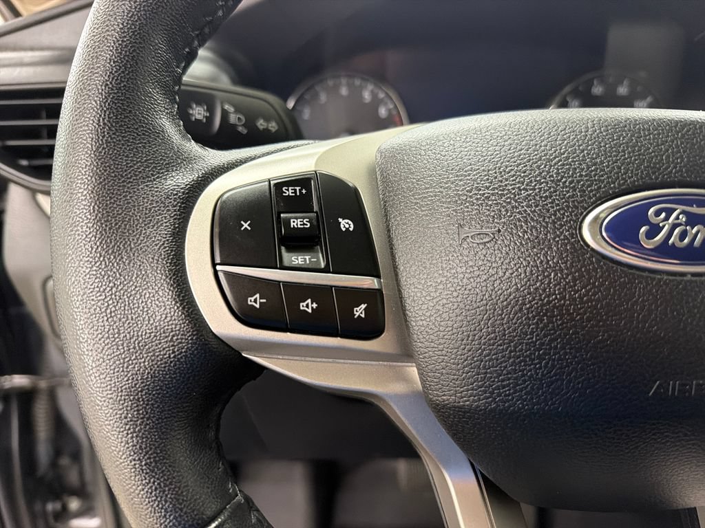 Certified 2021 Ford Explorer XLT RWD image 20