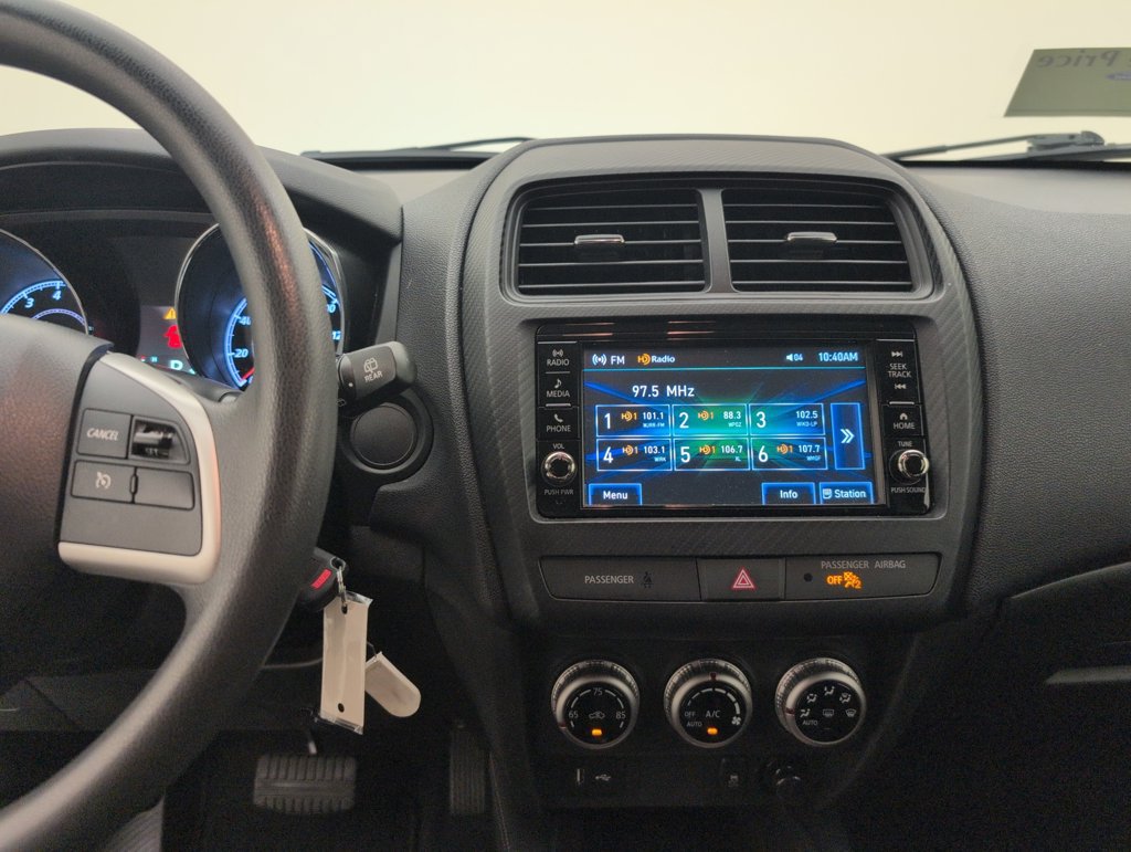 Used 2025 Mitsubishi Outlander Sport ES AWD/4WD image 16
