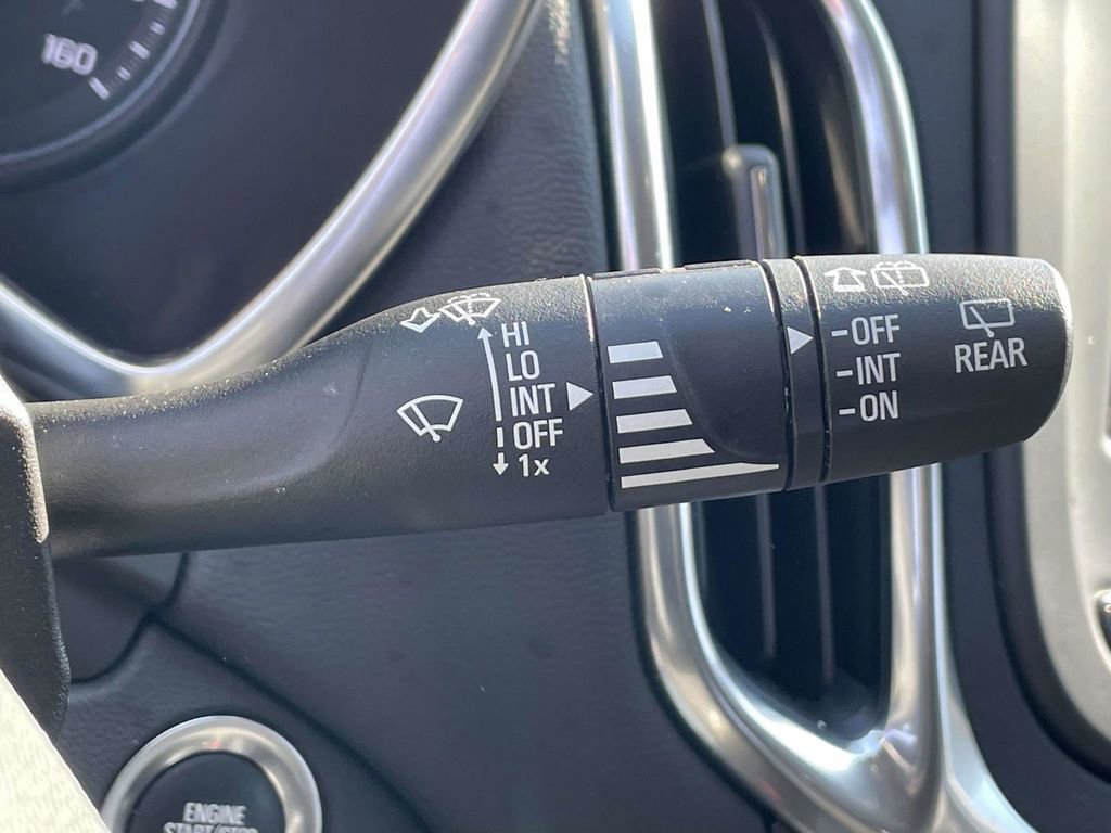 Used 2024 Chevrolet Equinox LT image 24