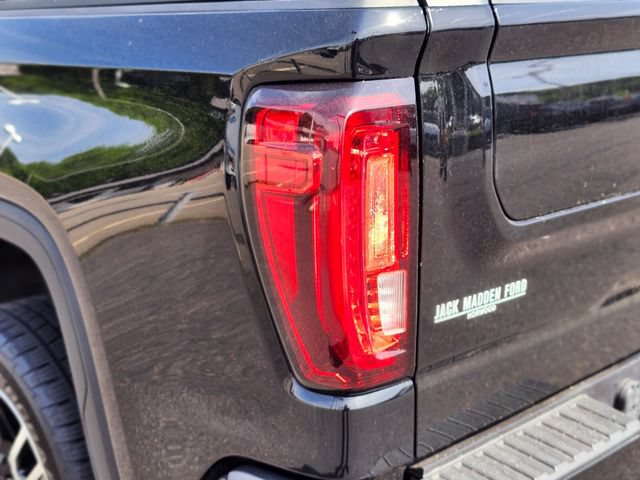 Used 2021 GMC Sierra 1500 AT4 w/ AT4 Preferred Package AWD/4WD image 9