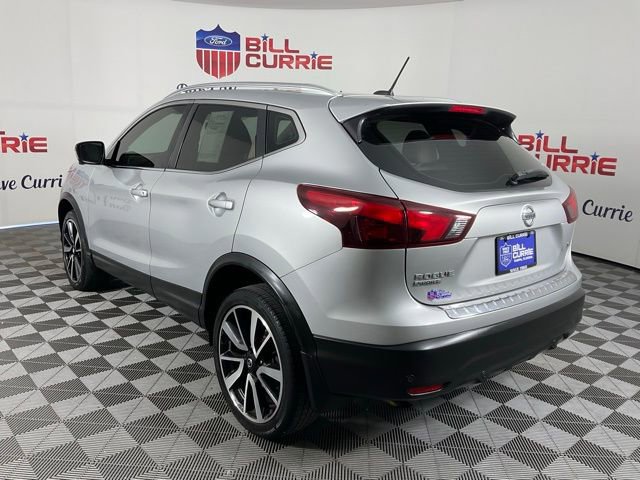 Used 2019 Nissan Rogue Sport SL w/ Premium Package image 3