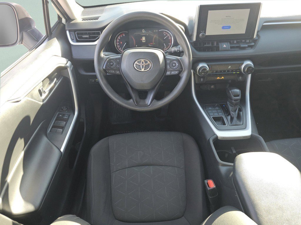 Used 2023 Toyota RAV4 XLE image 10