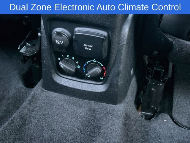 Certified 2019 Ford Transit Connect Titanium w/ Titanium Premium Package FWD image 13