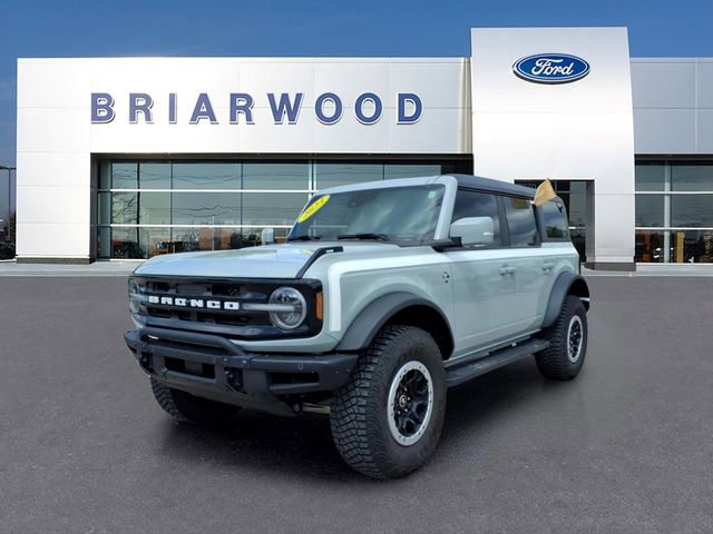 Certified 2023 Ford Bronco Outer Banks w/ Sasquatch Package