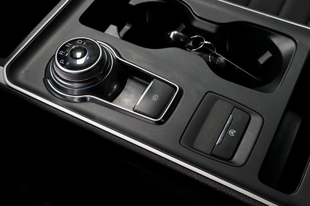 Certified 2021 Ford Edge SE image 33