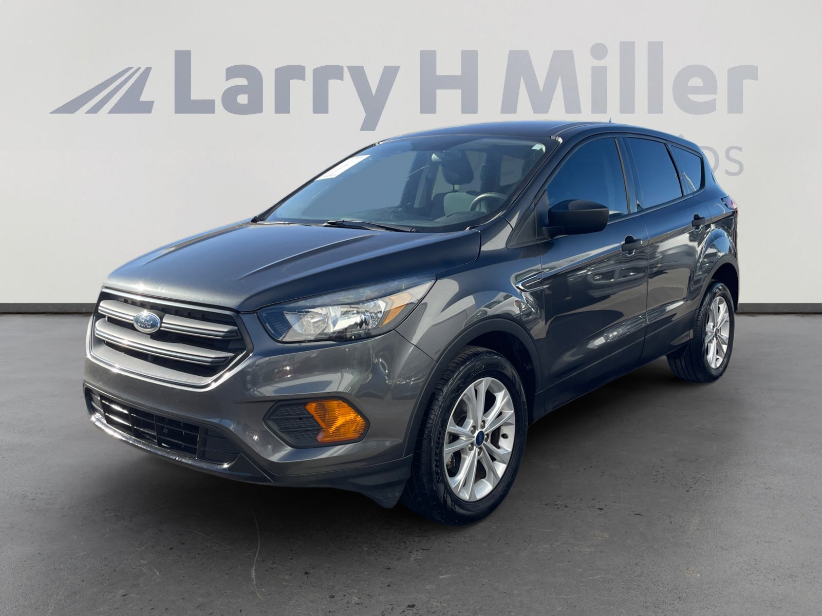 Certified 2019 Ford Escape S image 1