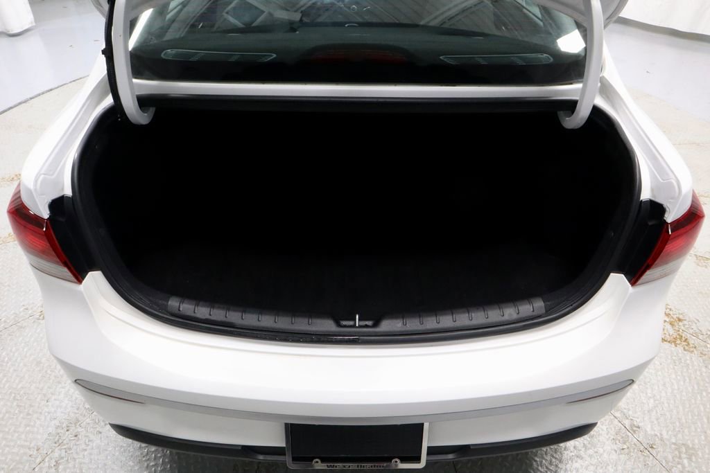 Used 2023 Kia Rio LX image 13