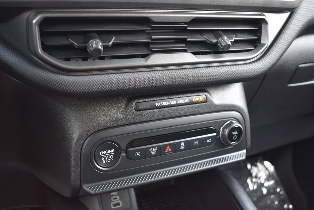 Certified 2025 Ford Bronco Sport Outer Banks w/ Outer Banks Tech Package+ AWD/4WD image 27