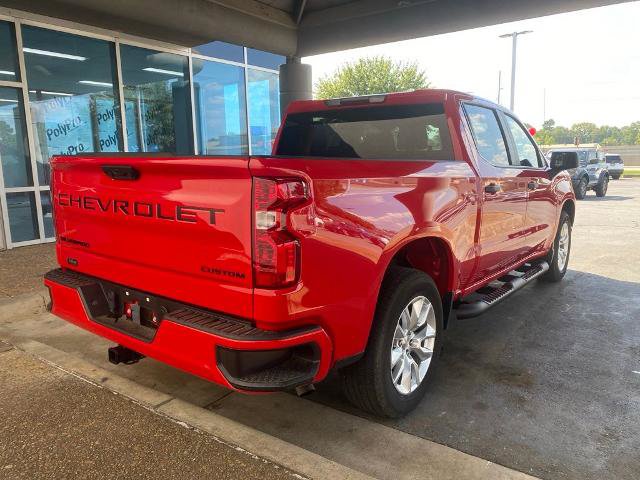 Used 2023 Chevrolet Silverado 1500 Custom w/ LPO, Dark Essentials Package RWD image 7