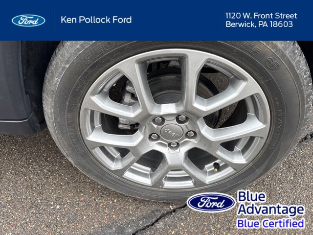 Used 2022 Jeep Compass Latitude image 11