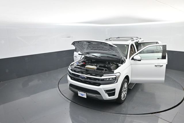 Certified 2024 Ford Expedition Limited image 38