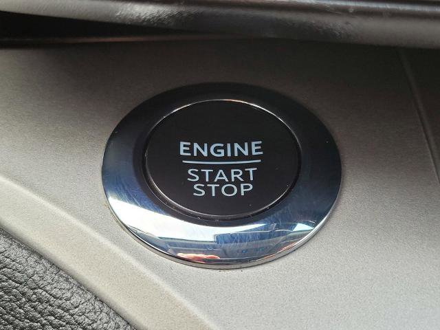 Certified 2022 Ford Explorer XLT w/ Equipment Group 202A image 23