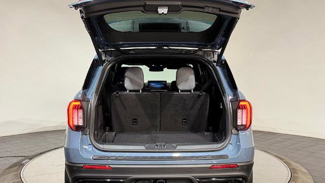 Certified 2025 Ford Explorer ST w/ Sun And Sound Package image 35